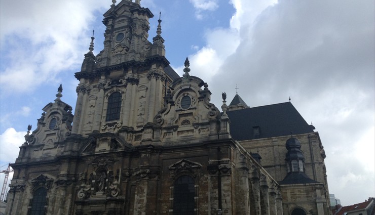 Церковь является самым выразительным образцом элегантного фламандского барокко