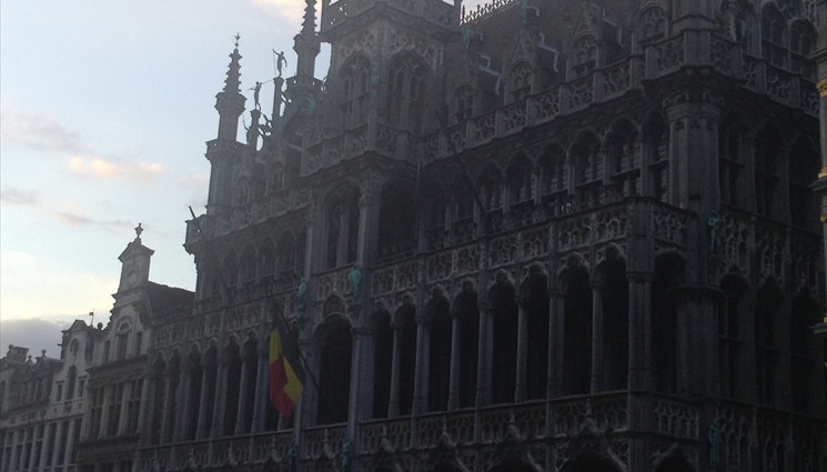 Брюссельская Ратуша является выдающимся памятником брабантской готики.