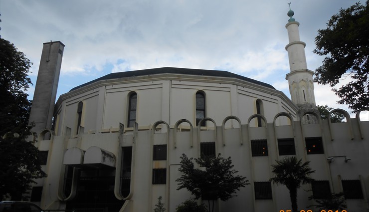 В северо-западной части парка расположена Брюссельская мечеть