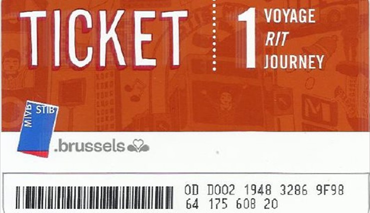 В августе 2016 года билет на 1 поездку у водителя стоил - 2,50 евро