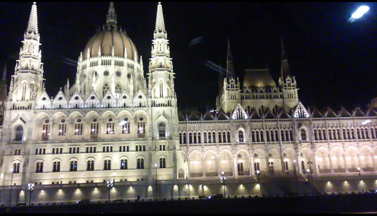 Ночной круиз по Дунаю в Будапеште