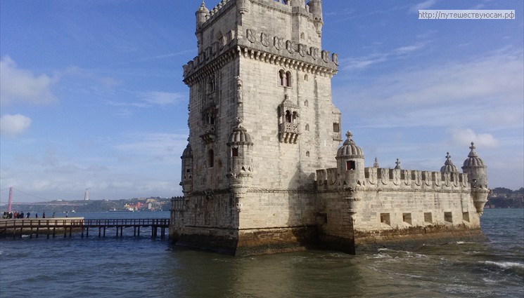 Фасад и интерьер башни украшены бесценными памятниками эпохи Великих географических открытий