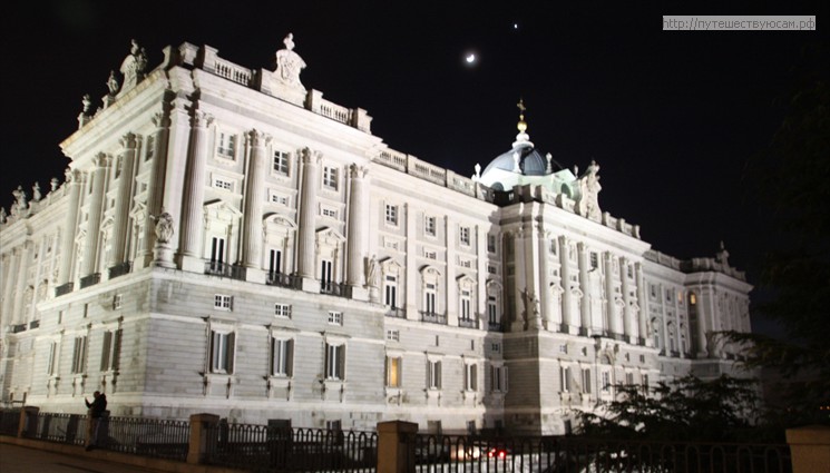 Настоящий испанский «Версаль», один из красивейших королевских дворцов Европы