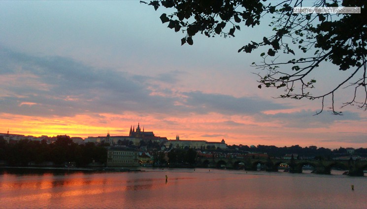 А в следующем столетии Прага уже стала столицей Чешского королевства