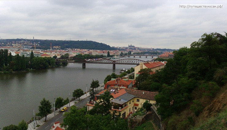 Перед нами - удивительная панорама Праги