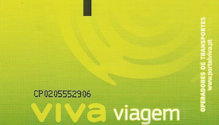 Билет Лиссабон-Синтра (туда-обратно) стоит 4,30 евро (+ 0,50 евро за карточку)