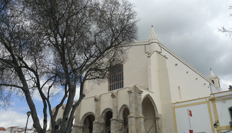 Церковь святого Франциска в Эворе