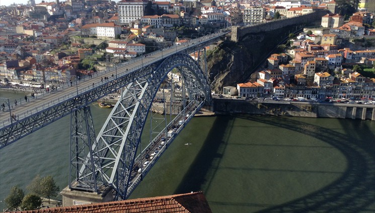 Мост Луиша I в Порту, Португалия