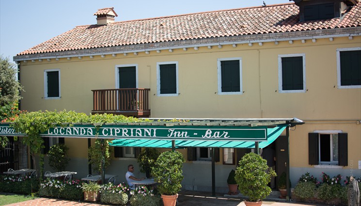 Знаменитый ресторан «Локандо Чиприани», который любил посещать писатель Хемингуэй