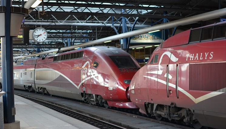 Поезда компании Thalys (Париж — Брюссель — Кёльн — Амстердам)