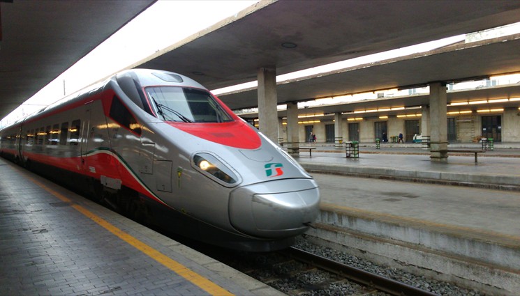 Поезда в Италии