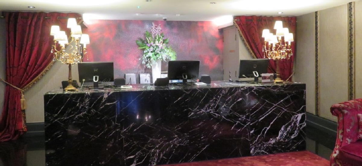 The Scarlet Singapore