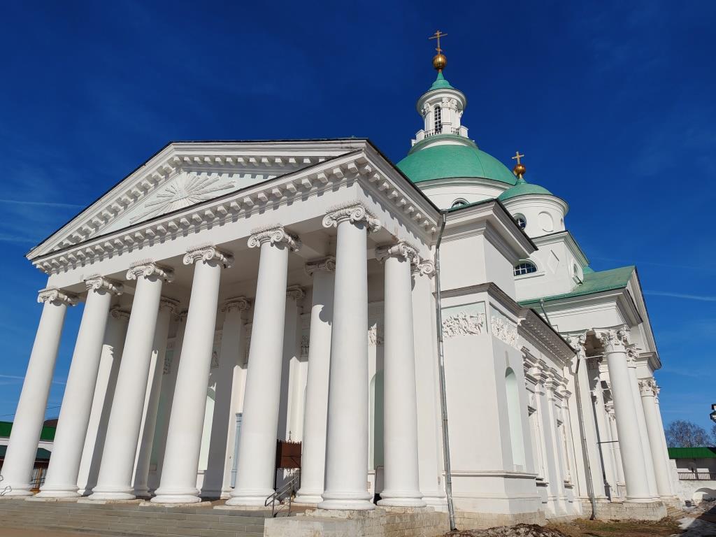Спасо-Яковлевский монастырь