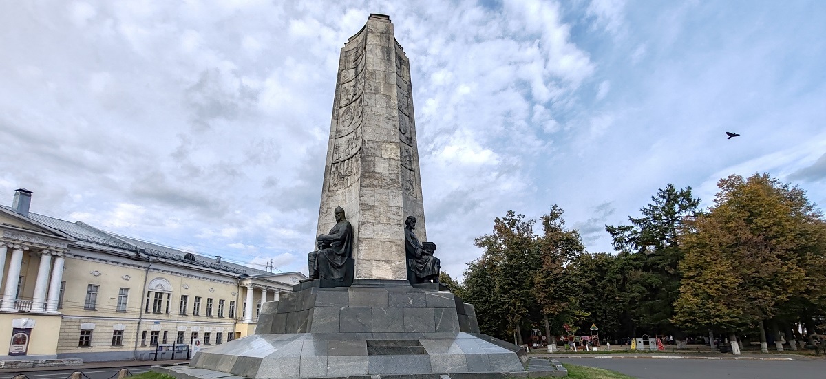 Соборная площадь