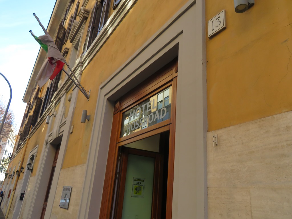 Crossroad Hotel