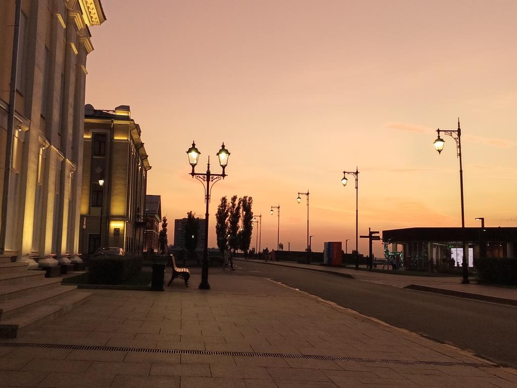 Вечерняя прогулка