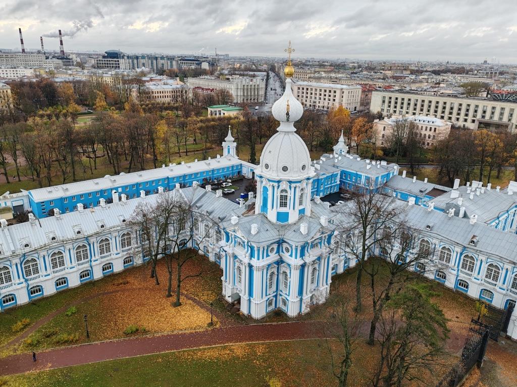 Смольный Собор